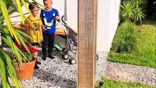 小男孩未来的作文素材有了：最难忘的一次生日！