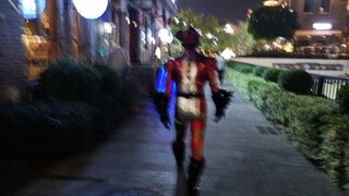 10.31 Bao da "Halloween's Piranha" được tung ra đường