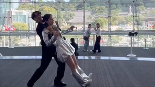 以假乱真 超强机械舞现场