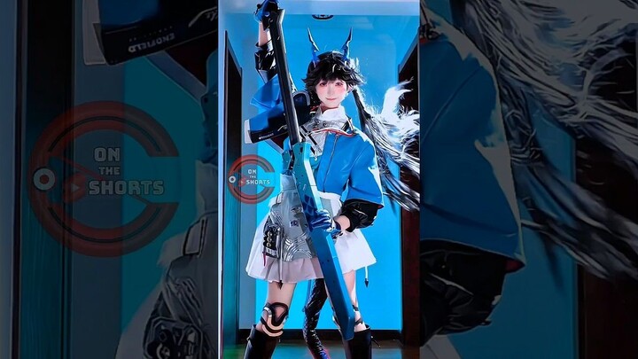Chen Qianyu With Sword Transition ⚔️ Arknights Cosplay #shorts