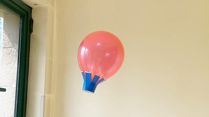 Let’s make a fun hot air balloon using a disposable paper cup!