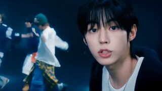 TWS 'Freestyle' Spotify Performance Video sweet station 250625
