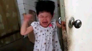 当暑假的你被爸妈逼着带小孩时。。。