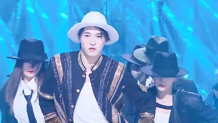 ยิงตรง ๆ | ช่วยด้วย! หัวใจที่ตายแล้วของฉันเริ่มจะโจมตีฉันอีกครั้ง! Zando x Michael Jackson ร่วมงานกั