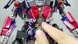 Town house fetish! Moving statues! Super cost-effective Skyfire Optimus Prime fit is so handsome-Liu