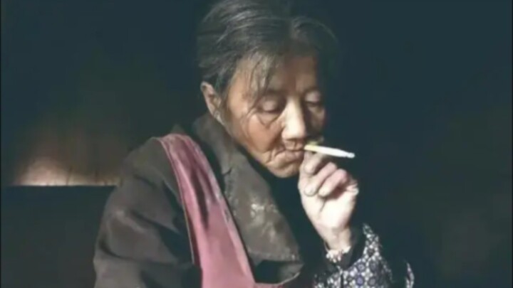 Lâu đài đá của Trương Tố Anh # Người phụ nữ lang thang dành bốn năm tự mình xây dựng lâu đài đá # Tr