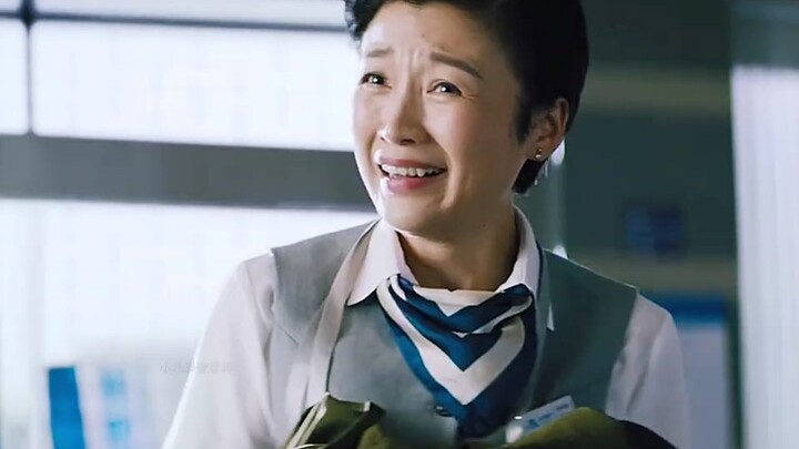 Tên cướp nghiêm túc, nghiêm nghị gặp phải con tin nóng tính, quả thật là quá hài hước