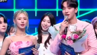 男MC下车！太阳 x 朴智旻 新歌VIBE初一位！