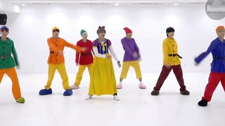 Cover ilahi superstar dunia BTS dari MV lagu cuci otak Korea "Step on Shit" telah dirilis untuk pert