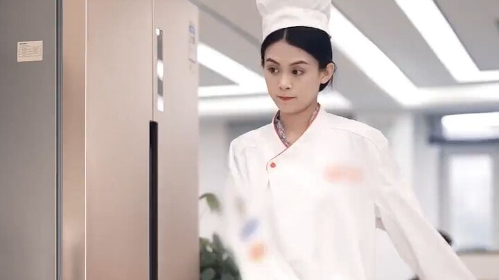霸总口重爱上我，绿茶冒充顶替我~ 汗脚香臭来回换，豆腐西施还是我~