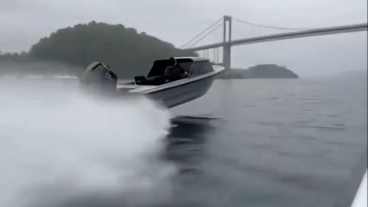 Con tàu này có nhanh không?