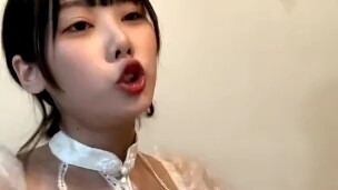 台湾女孩学挖呀挖呀挖
