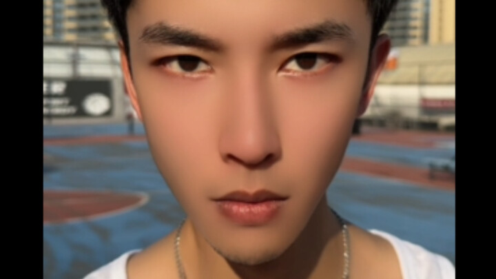 Khi tôi kiêng dục trong ba tháng rồi đi chơi bóng