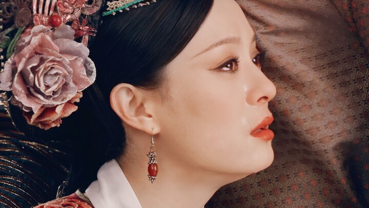 “Even though the wind in my heart keeps blowing toward you, I still have to walk against the wind.”