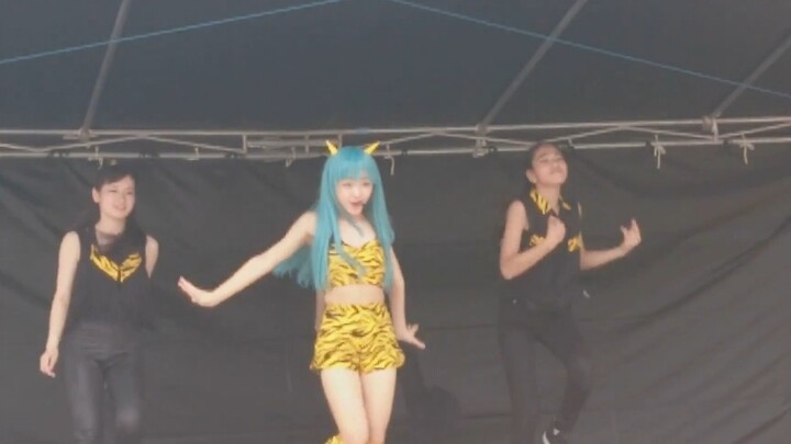 ฟุคุเซนจอมป่วน OP ฉบับคนแสดง 2018 บนเวที - รู้สึกว่าไม่เลวนะ