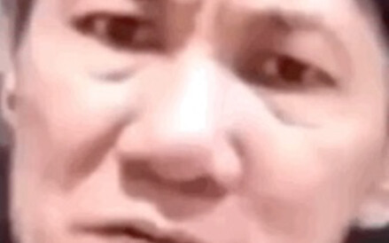 Vương Lê: LP của em trai anh bị muỗi cắn rồi!