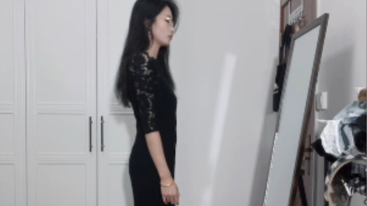 This lace dress I bought at UR eight years ago still fits!