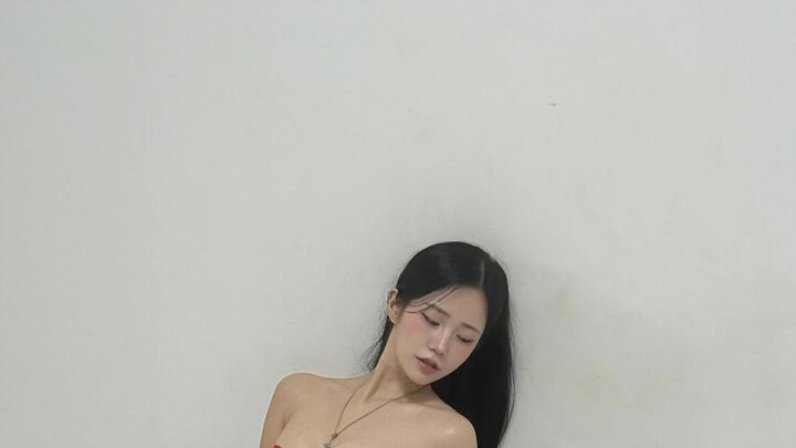 Chị gái Hàn Quốc - người mẫu