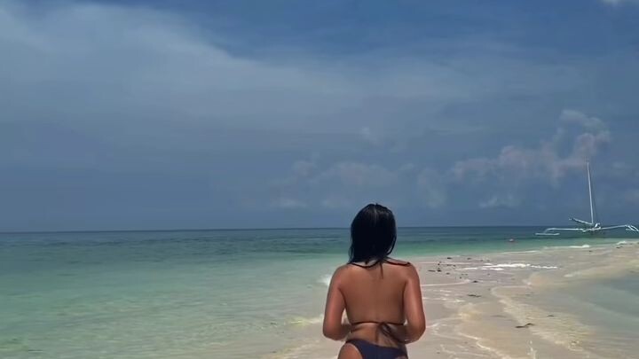 Escape w/ me ♥️