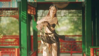Raja Zhou yang baru menari dengan gembira! Putri lonceng angin yang eksotis membawa Anda menikmati c