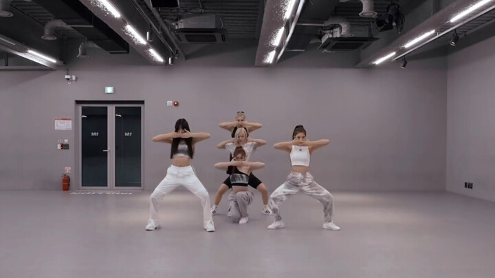 Great dance isn't picky about music—when kitsch meets not shy