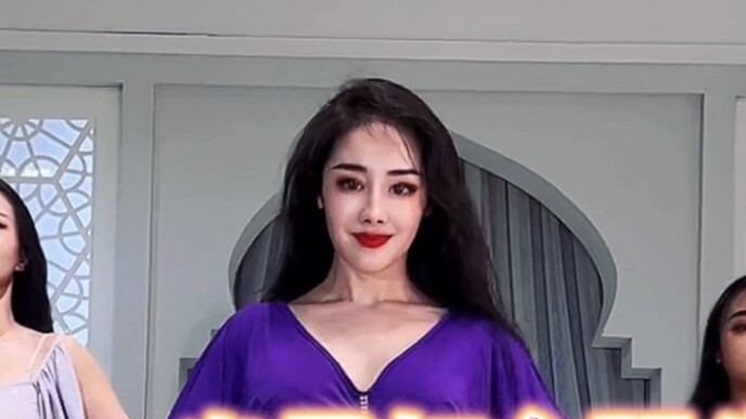 Lagu tema Piala Dunia [Du Da Da] tarian akan datang