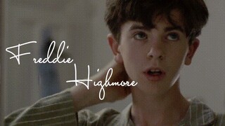 Freddie Highmore｜Freddie Highmore 90-an menjilat layar untuk klip