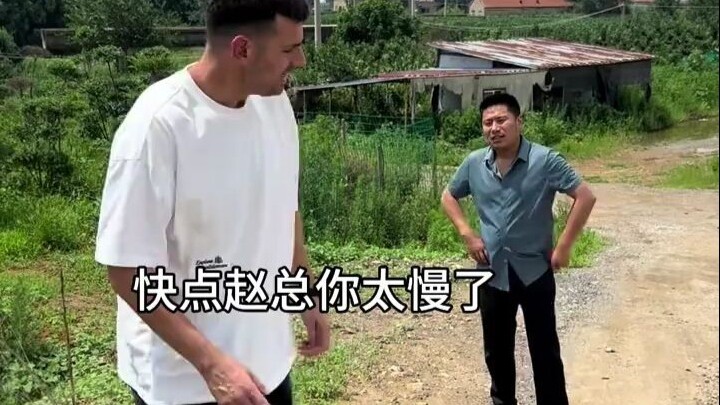 Đi leo núi cùng sếp cũng là một kỹ năng đấy
