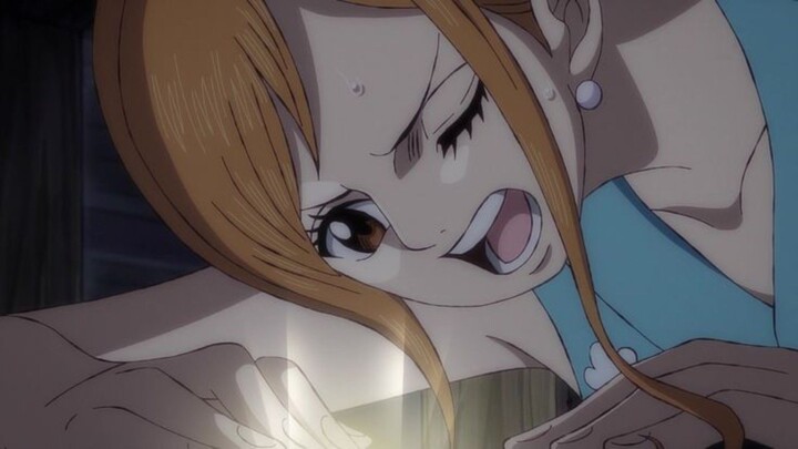 MOMEN NAMI DI ANU DARI BELAKANG