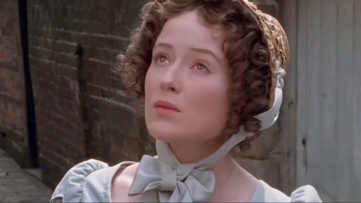 [Pride and Prejudice | Edisi 1995] “Begitu suara tenggelam terdengar, Darcy muncul di tempat kejadia
