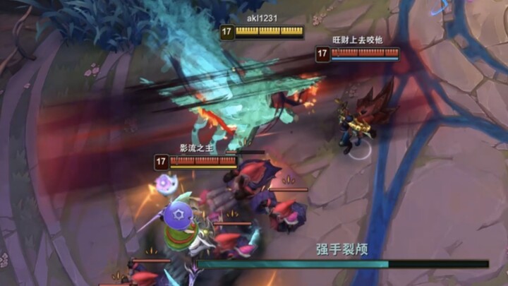 Dreaming of the power of the Whirlwind? Play Fiora with quick Qs! You can even cast E while dashing—