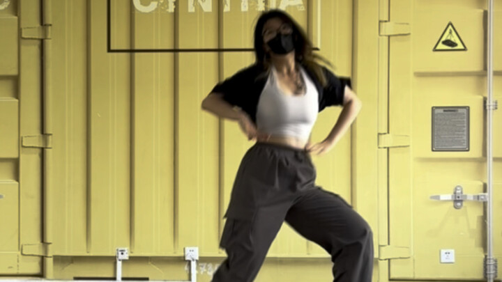 Flip dance, choreographed by Xiaoxiao, zoom