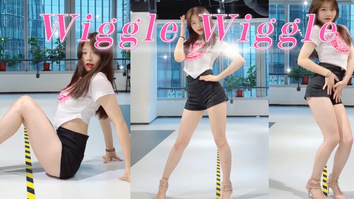 【Panda猫】今天又是踩着高跟鞋《Wiggle wiggle》的一天，一起摆动摆动。