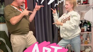 Being a dance vlogger is so trendy these days～