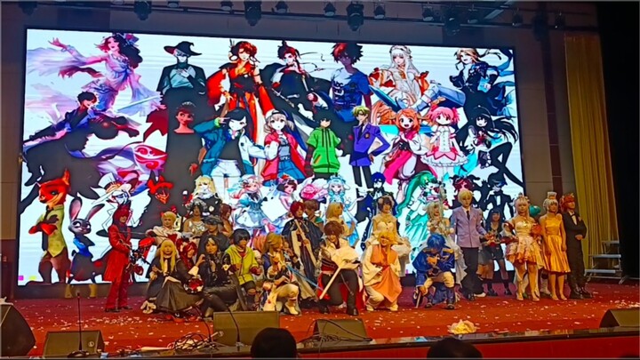 “The Chasers of Light Ultimately Become the Light” New Year’s Eve Gala: Anime Club Special Feature