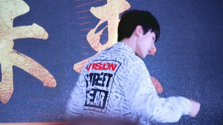 【苏新皓】2019.10.07裤酷一周年舞蹈solo