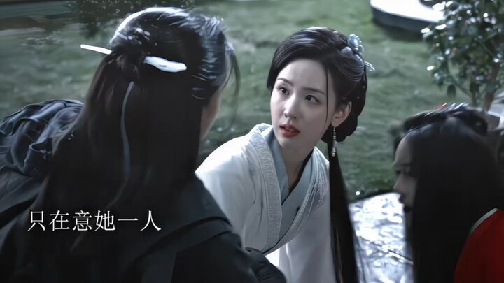 In this version, Huang Yaoshi loves only Feng Heng! In fact, his daughter Huang Rong’s personality m