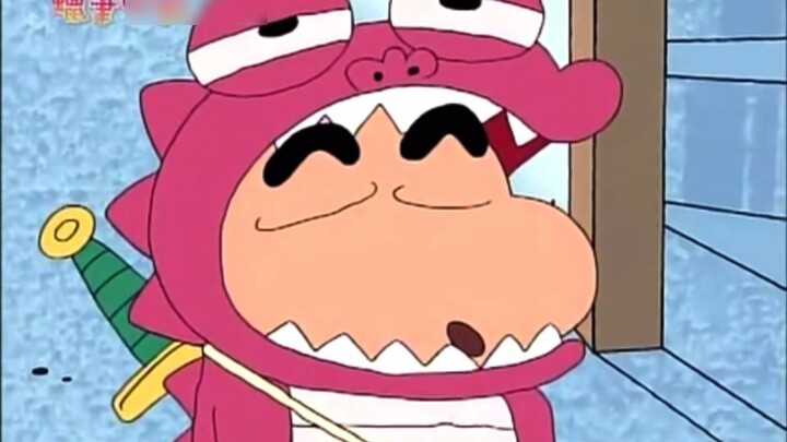 [Crayon Shin-chan] Another wave of Shin-chan's weird cosplay costumes~