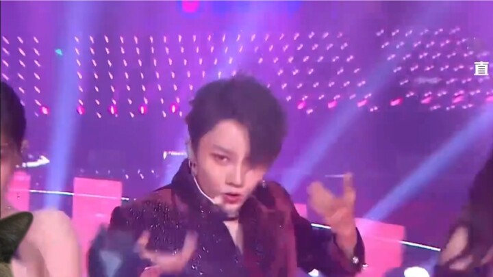 【The 9《异兽》】Zhejiang Satellite TV 818 Car Carnival Night Director Assistant Xiao Xiao vlog Anda dapat
