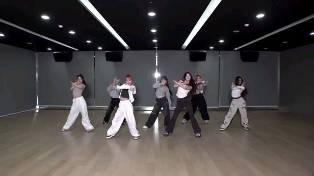 Kep1er "Yun" Dance Practice