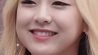 ladies code Rise Eunb 🌸❤️🌹♥️🌷