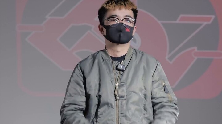 Người làm mẫu! Chúng tôi đã sẵn sàng! Mỗi lượt thích của bạn dành cho chúng tôi là động lực để chúng