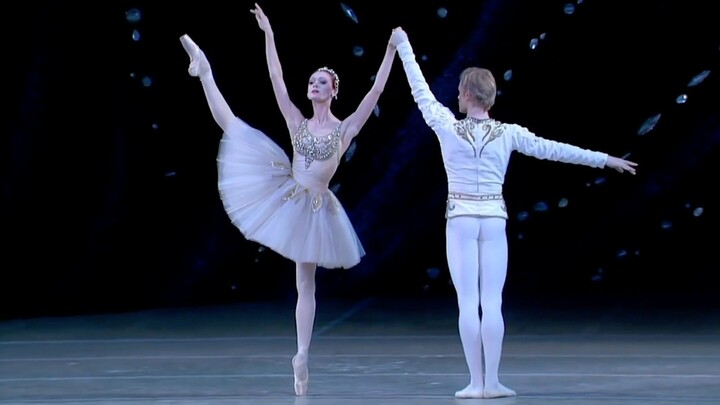 Whose diamonds are so dazzling? Ballet Starlet Explains Diamonds