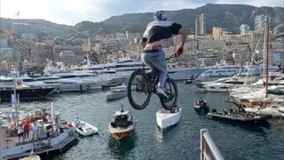 النظر إلى الأسفل هو الحياة، والنظر إلى الأعلى هو الحلم. في مواجهة الضغوط، هل ستنهار أم ستنهض؟ الأمر 