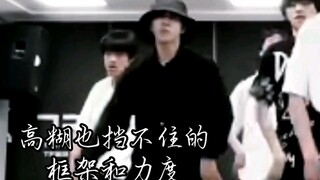 【He Junlin】Buddy has a high fever, but he's still as solid as ever