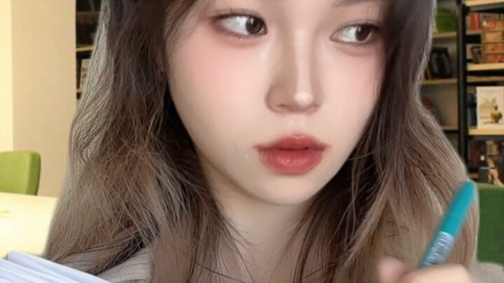 الشخص العادي يشرد vs أنت تشرد