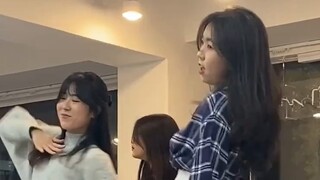 【BLACKPINK】 رقصة مقلدة لآخر أغنية عودة "Lovesick Girls" من غرفة التدريب | تصوير مباشر لموقع ليزا