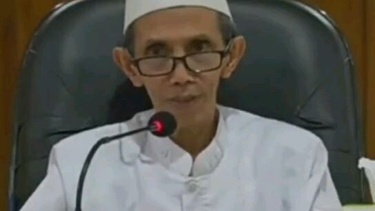 Muhasabah Diri - KH. Zuhri Zaini - Pengasuh Pondok Pesantren Nurul Jadid Paiton Probolinggo