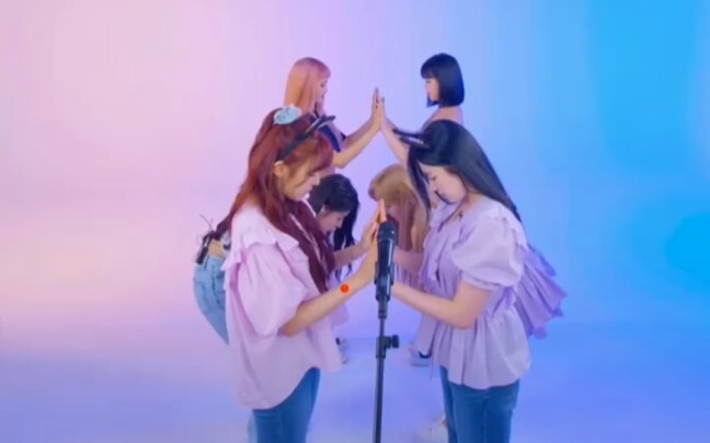 Chương trình nhỏ này yêu cầu bạn phải tiếp tục hát bất kể chuyện gì xảy ra, và thành viên nhỏ tuổi n