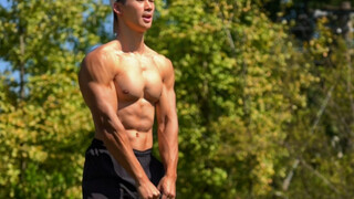"Saya minta uang ke pelatih, tapi saya ingin mati berlatih dengan Anda" Ledakan latihan kettlebell